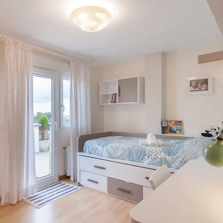 Excepcional Chalet Frente Al Mar * Mogro